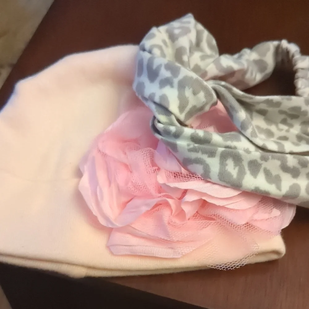 Adorable Newborn Hair Accessories - Picture 2 of 8